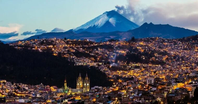 Descubre el impresionante centro histórico de Quito en Ecuador