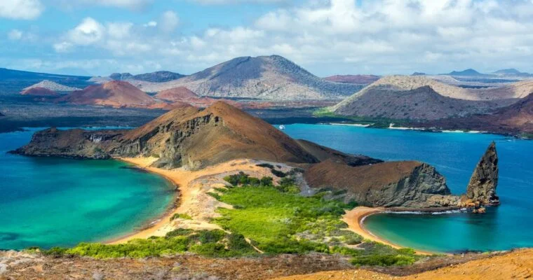 Descubre la fascinante belleza natural de las Islas Galápagos en Ecuador